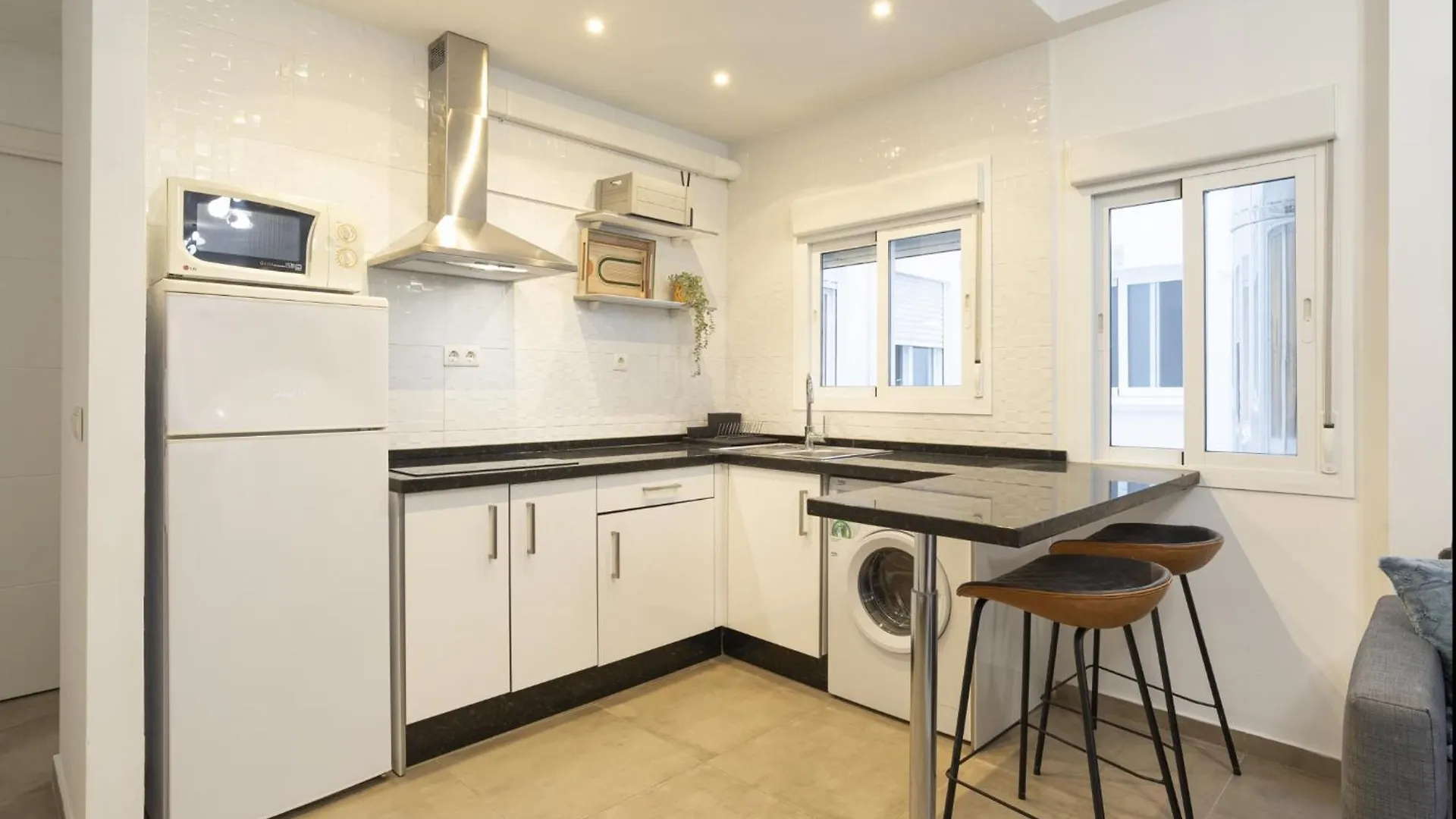 Apartamento San Juan. Corazon Del Centro Historico 2Hab Málaga